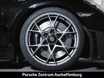 PORSCHE 718 Cayman GT4 RS Weissach Clubsportpaket Liftsy