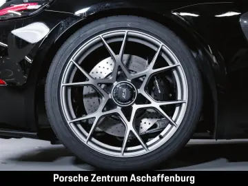PORSCHE 718 Cayman GT4 RS Weissach Clubsportpaket Liftsy
