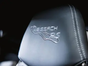 PORSCHE 718 Cayman GT4 RS Weissach Clubsportpaket Liftsy