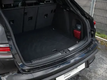 PORSCHE Macan Panorama Dachsystem LED-Hauptscheinwerfer