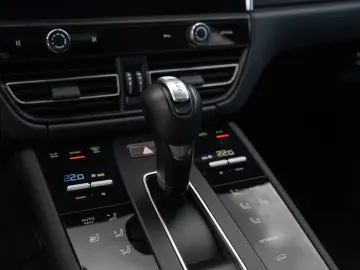 PORSCHE Macan Panorama Dachsystem LED-Hauptscheinwerfer