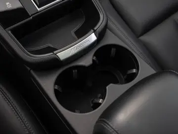 PORSCHE Macan Panorama Dachsystem LED-Hauptscheinwerfer
