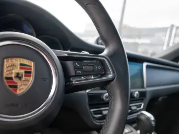 PORSCHE Macan Panorama Dachsystem LED-Hauptscheinwerfer