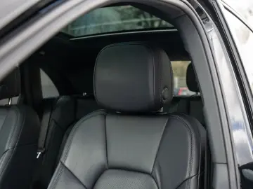 PORSCHE Macan Panorama Dachsystem LED-Hauptscheinwerfer