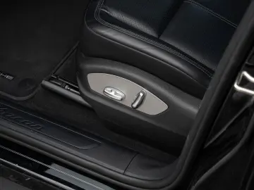 PORSCHE Macan Panorama Dachsystem LED-Hauptscheinwerfer