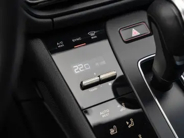 PORSCHE Macan Panorama Dachsystem LED-Hauptscheinwerfer