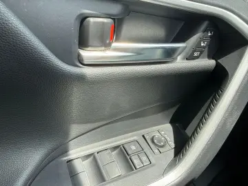 Toyota Rav-4