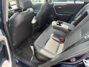 Toyota Rav-4