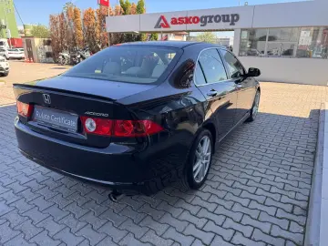 HONDA ACCORD 2.0i Comfort 155 CP
