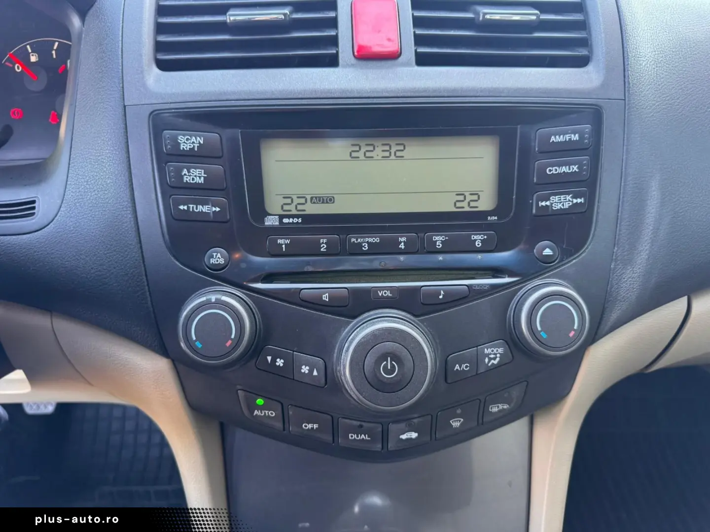 HONDA ACCORD 2.0i Comfort 155 CP