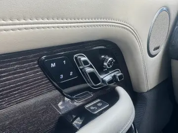 Land-Rover Range-Rover-Vogue