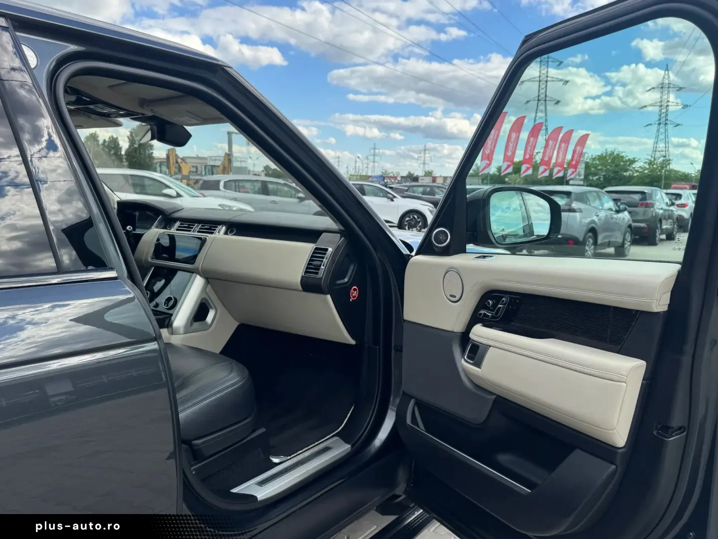 Land-Rover Range-Rover-Vogue