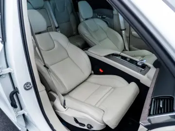 Volvo Xc-90