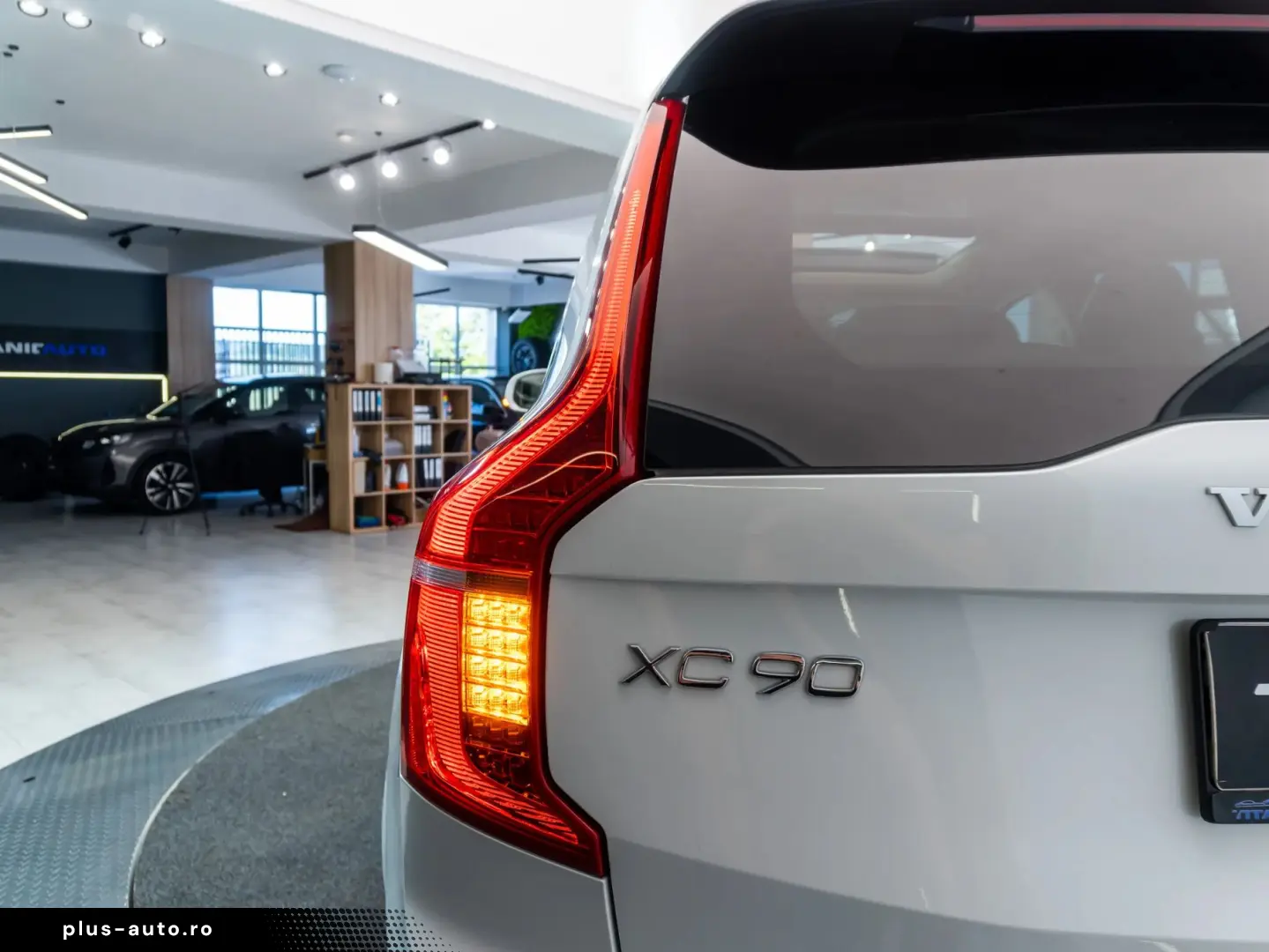 Volvo Xc-90