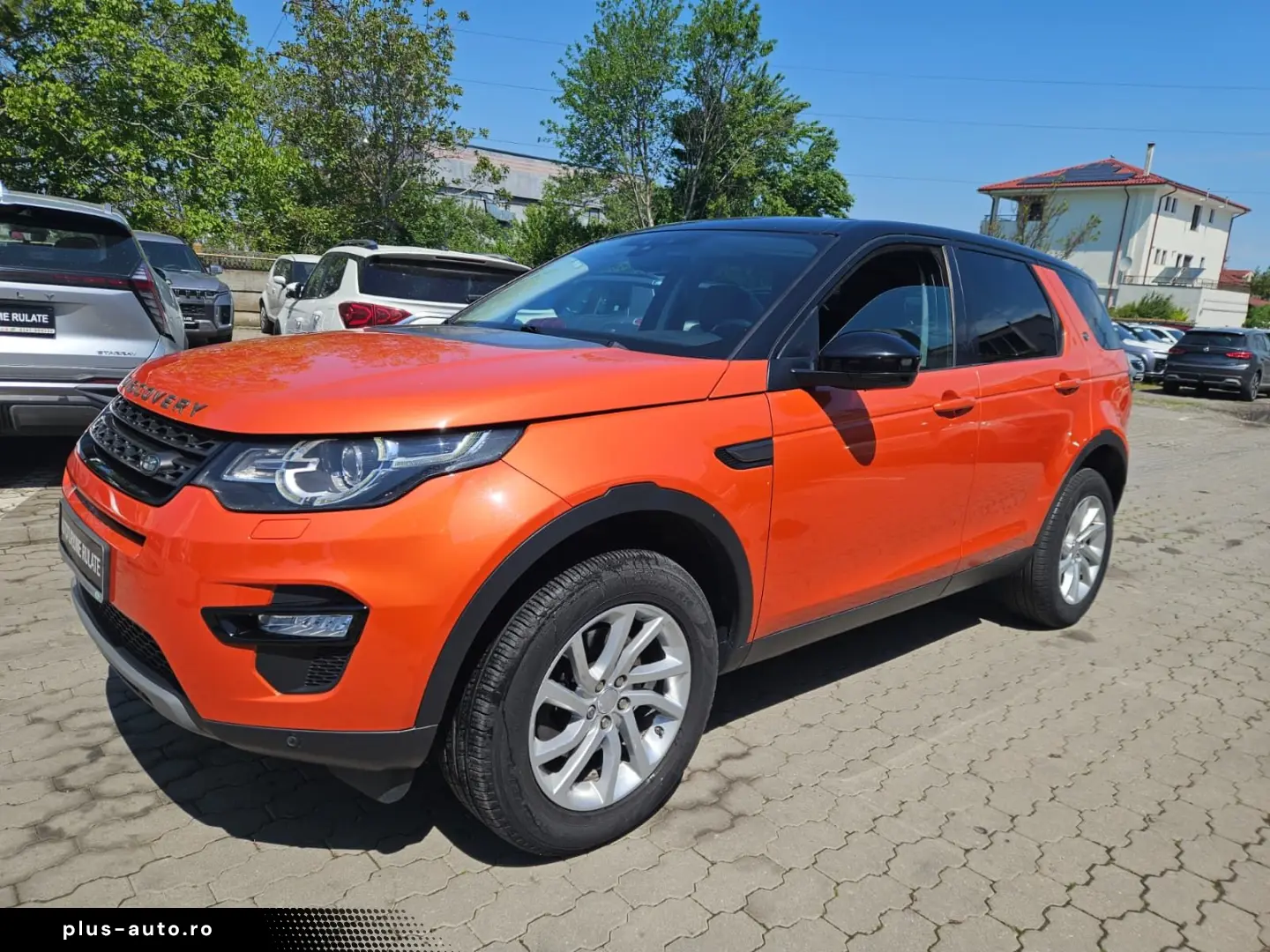 Land-Rover Discovery-Sport