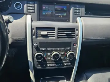 Land-Rover Discovery-Sport