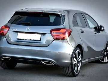 Mercedes-Benz A-200