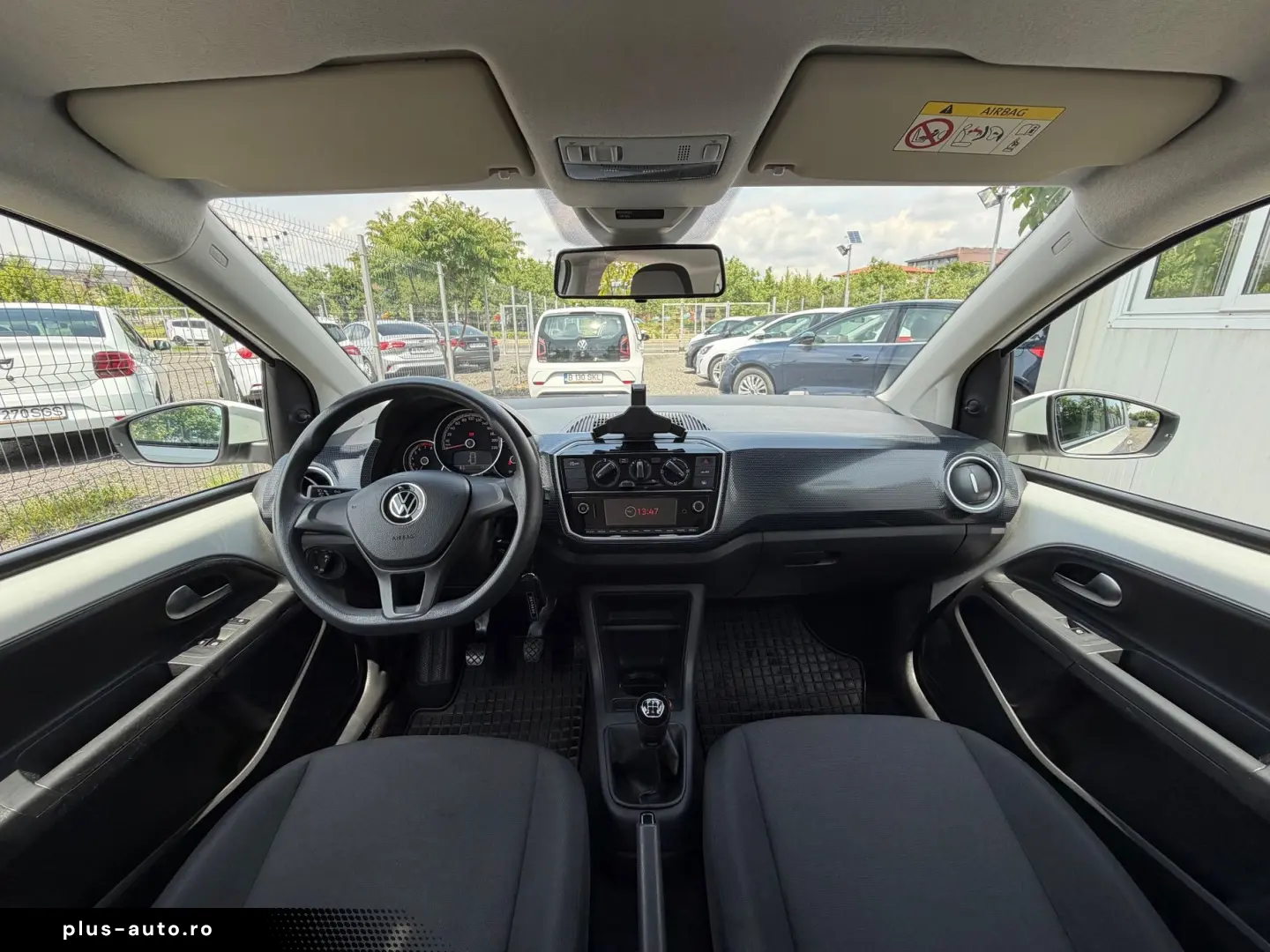 Volkswagen Up