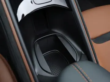 FERRARI Roma Spider  GRIGIO SCURO SITZBELÜFT JBL NACKENW
