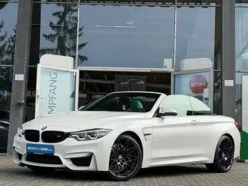 BMW M4 Cabrio DKG Competition FROZEN DRIVER`S HUD