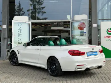 BMW M4 Cabrio DKG Competition FROZEN DRIVER`S HUD