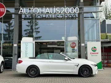 BMW M4 Cabrio DKG Competition FROZEN DRIVER`S HUD