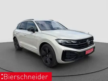 VW Touareg 3.0 TDI R-Line AHK PANO STAND HuD