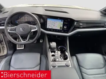 VW Touareg 3.0 TDI R-Line AHK PANO STAND HuD