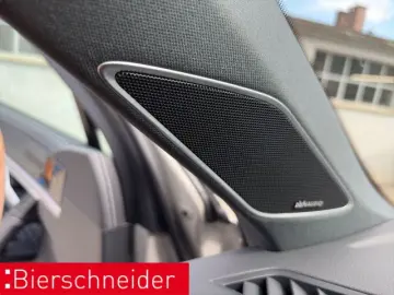 VW Touareg 3.0 TDI R-Line AHK PANO STAND HuD