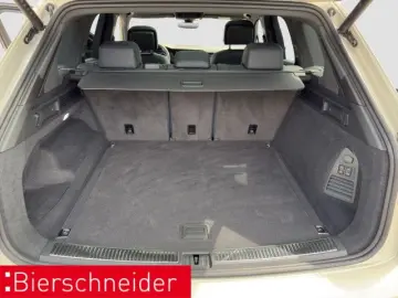 VW Touareg 3.0 TDI R-Line AHK PANO STAND HuD