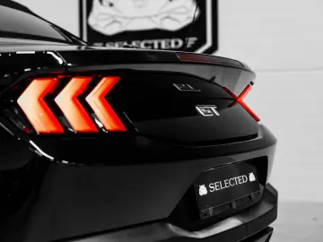 FORD 5.0 V8 GT PREMIUM LEATHER NAVI XENON TOP