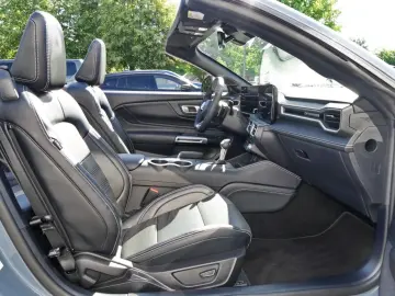 FORD Mustang GT Cabrio V8 Aut. B&O Navi ACC KeyFree
