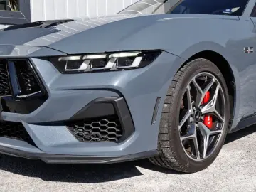 FORD Mustang GT Cabrio V8 Aut. B&O Navi ACC KeyFree