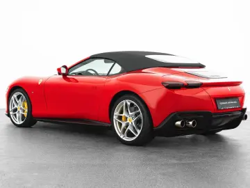 FERRARI Roma 3.9 T V8 Spider DCT