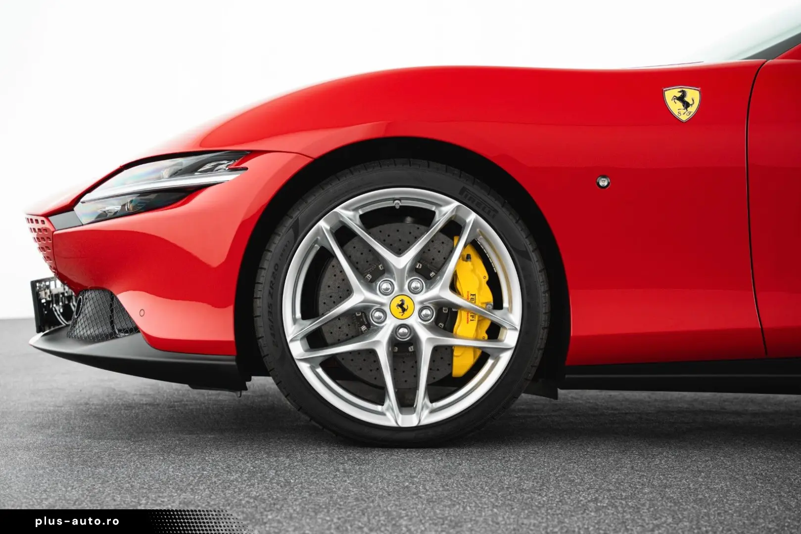 FERRARI Roma 3.9 T V8 Spider DCT