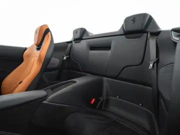 FERRARI Roma 3.9 T V8 Spider DCT