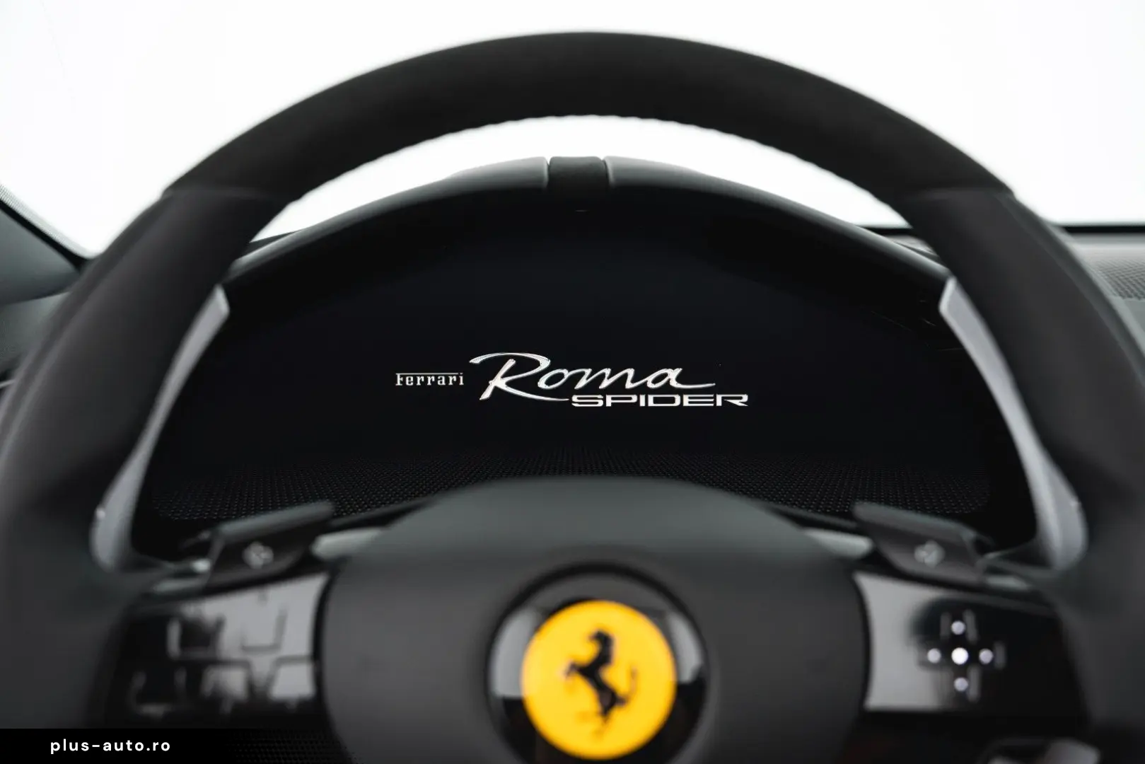 FERRARI Roma 3.9 T V8 Spider DCT