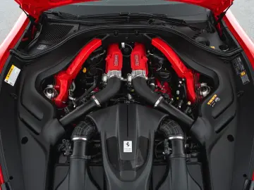 FERRARI Roma 3.9 T V8 Spider DCT