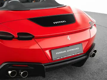 FERRARI Roma 3.9 T V8 Spider DCT