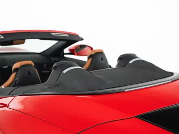 FERRARI Roma 3.9 T V8 Spider DCT