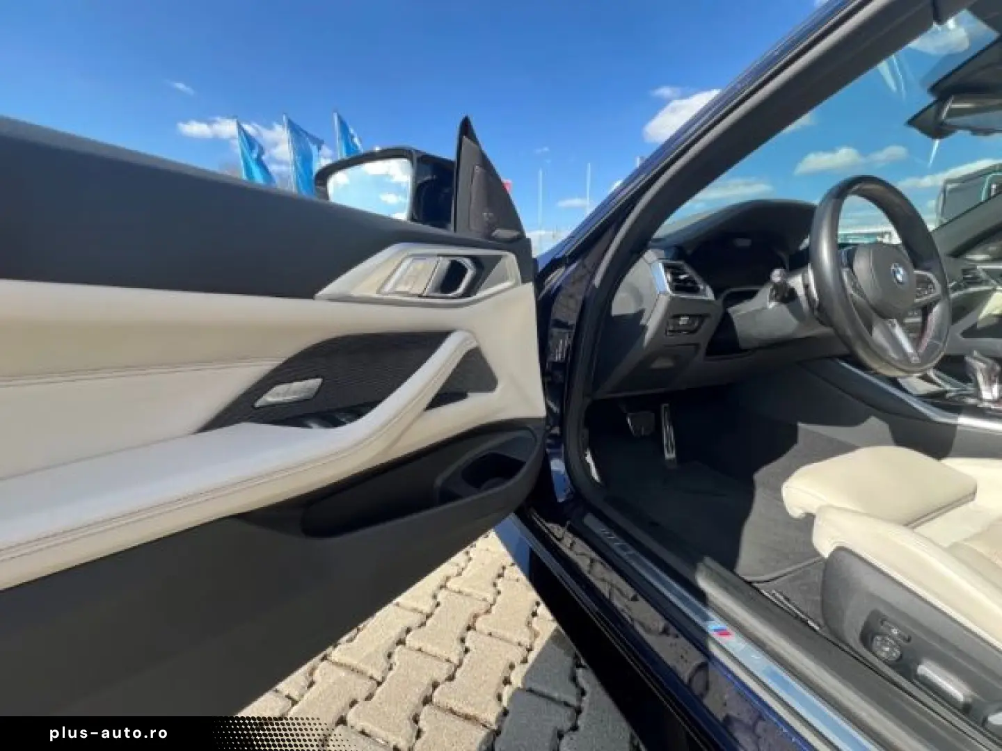 BMW M4 Competition Cabrio SHZ DrivAssProf H K Parkas