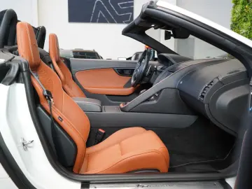 JAGUAR F-Type P450 CONVERTIBLE R-DYNAMIC 56.612€ NETTO