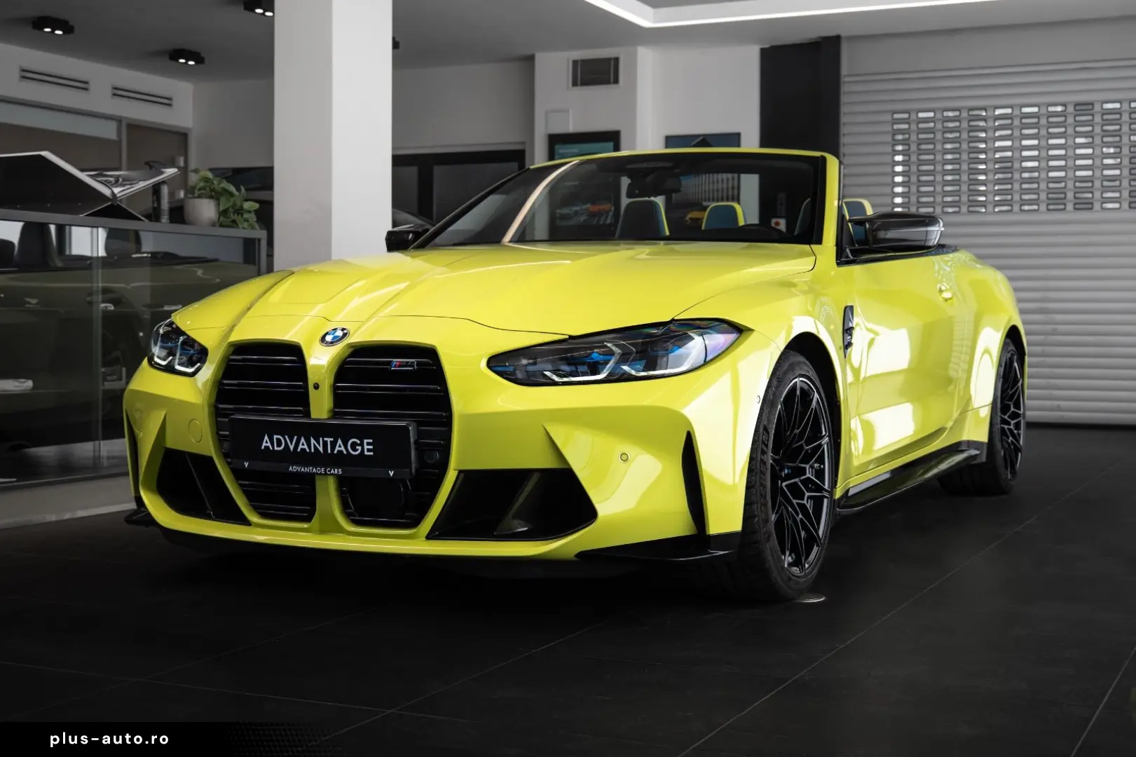 BMW M4 Cabrio xDrive Competition Carbon 360