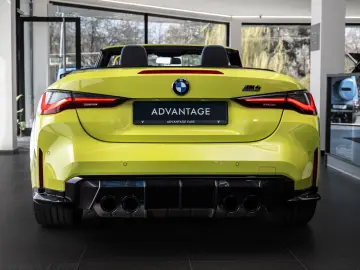 BMW M4 Cabrio xDrive Competition Carbon 360