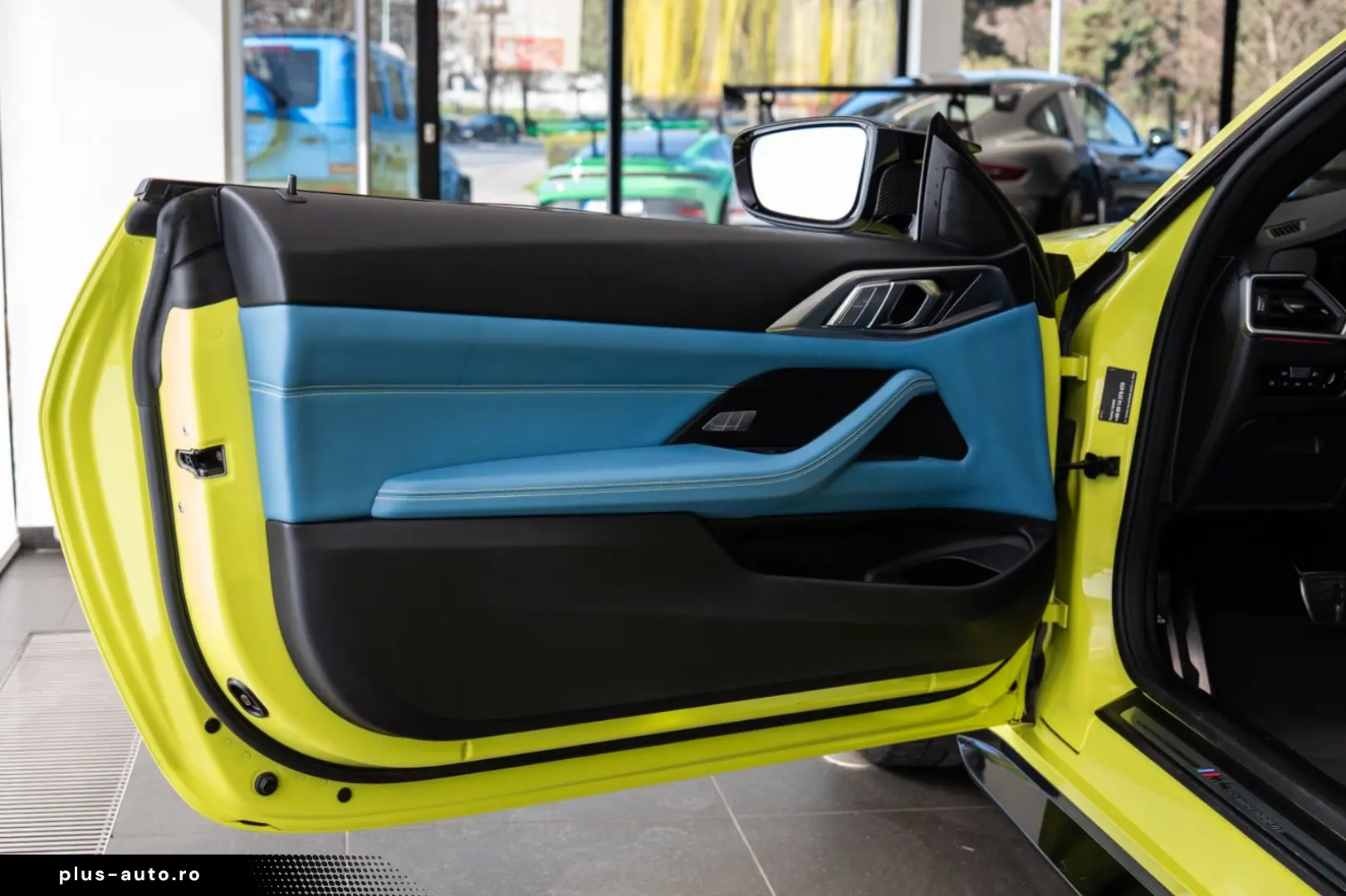 BMW M4 Cabrio xDrive Competition Carbon 360