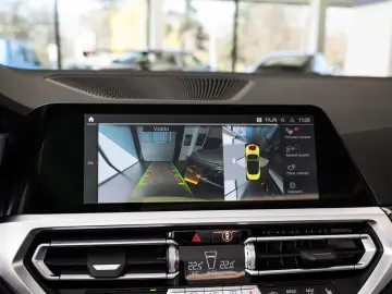 BMW M4 Cabrio xDrive Competition Carbon 360