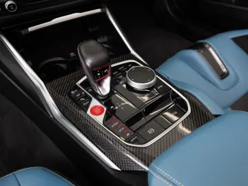 BMW M4 Cabrio xDrive Competition Carbon 360