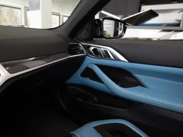 BMW M4 Cabrio xDrive Competition Carbon 360