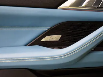 BMW M4 Cabrio xDrive Competition Carbon 360