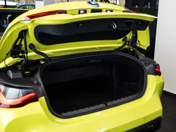 BMW M4 Cabrio xDrive Competition Carbon 360
